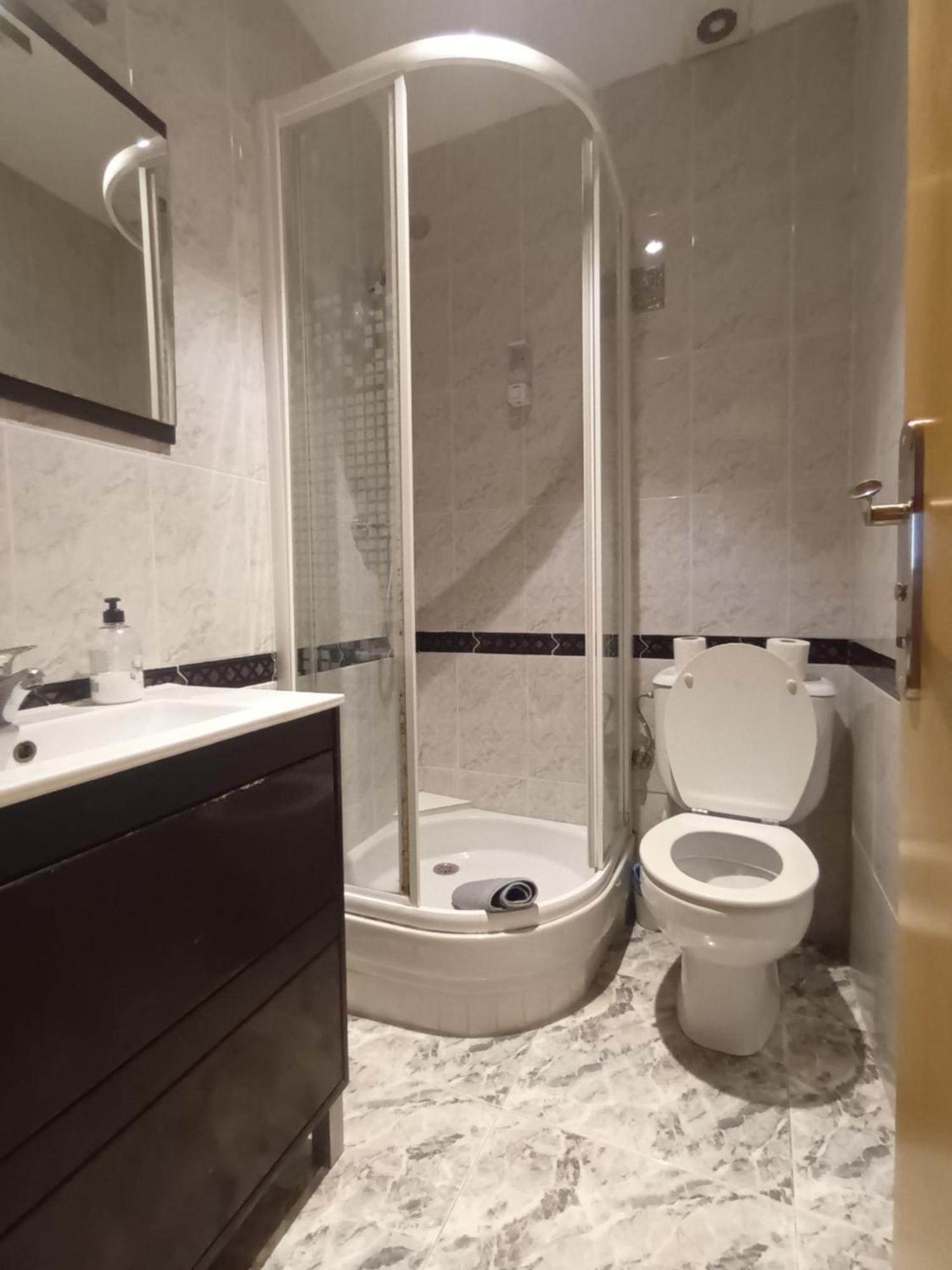 Apartamento Paris Л'Успіталет-да-Любрагат Екстер'єр фото